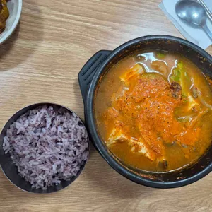 백경식당 대표 사진