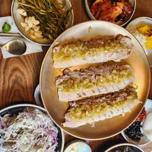 남자마늘보쌈 사진