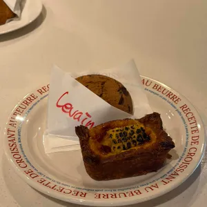 메이즈메이즈 대표 사진