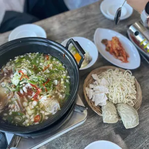 깃발집 사진
