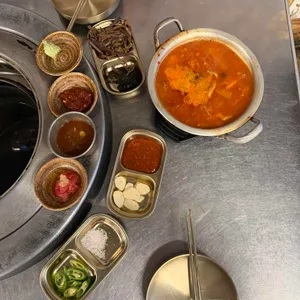 육도담 대표 사진