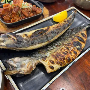 고등어명품이되다 리뷰 사진