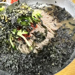 망우리고개 서옹메밀막국수 사진