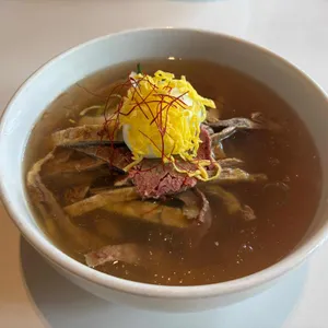 하연옥 대표 사진