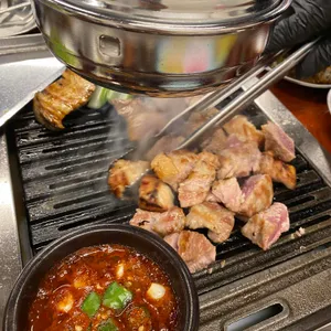 뭉텅 대표 사진