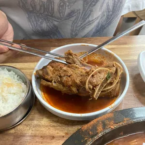 청년감자탕 사진