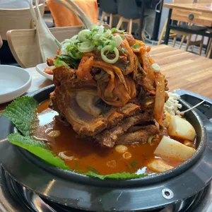 청년감자탕 대표 사진