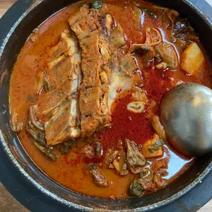 청년감자탕 사진