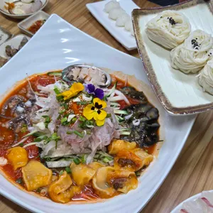 사량도 자연산횟집 사진
