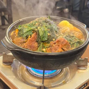 고을감자탕 사진