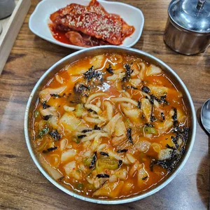 행하령수제비 대표 사진
