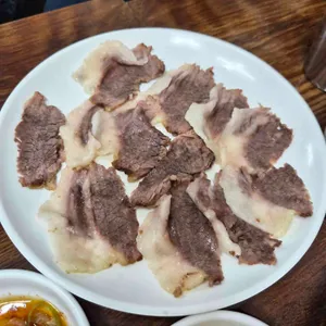 정인면옥 대표 사진