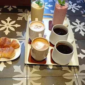 개울 대표 사진
