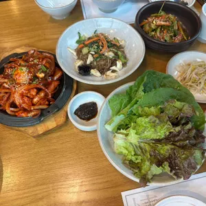 좋구먼반상율동점 대표 사진