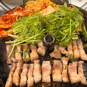 목구멍 대표 사진