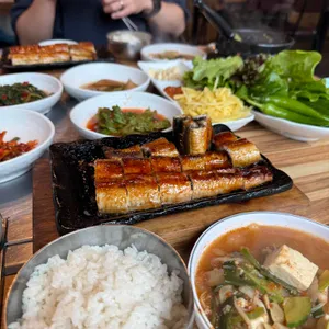 저수지민물장어집 대표 사진