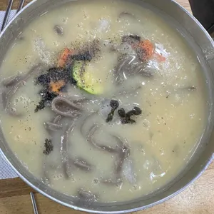 봉평옹심이메밀칼국수 대표 사진