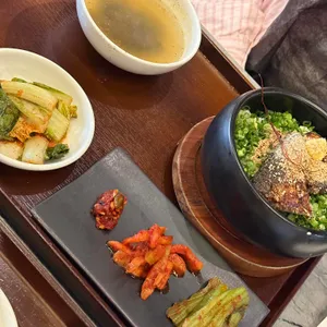 수테 사진
