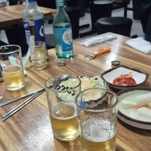 서울뼈구이 매운족발 대표 사진