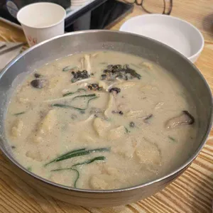서오릉 메카 다슬기 대표 사진