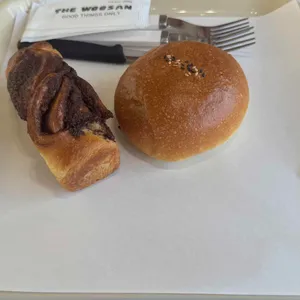 더 우산 사진
