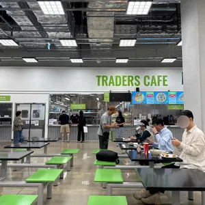 트레이더스 홀세일클럽 푸드코트 대표 사진