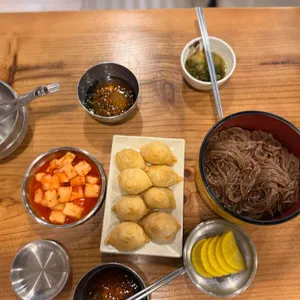 원조 18번 완당 발국수 대표 사진