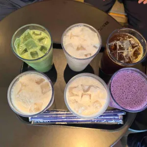 이디야 사진