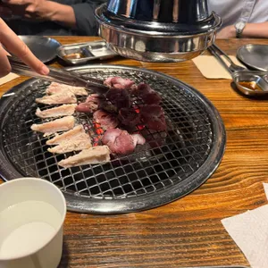 송계옥 대표 사진