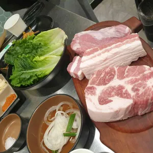 고기는 구이역 대표 사진