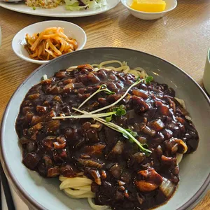 무아레 정원 대표 사진