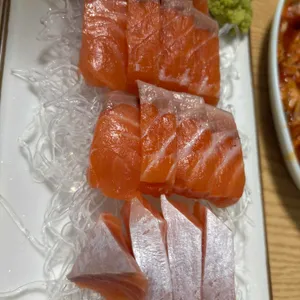 알래스카에서 온 연어가 맛있는 집 대표 사진