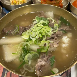 진남옥 대표 사진