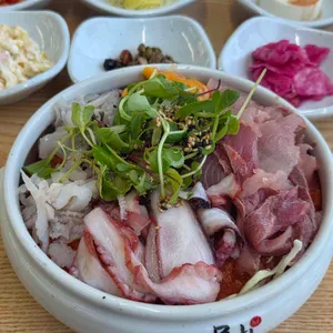 속초 항아리물회 대표 사진