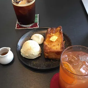 어퍼하우스 대표 사진