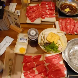 샤브토랑 대표 사진