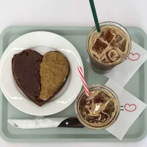 커핀러브 대표 사진
