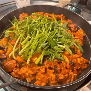 중화호반닭갈비막국수 대표 사진