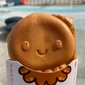 여수돌문어빵 대표 사진
