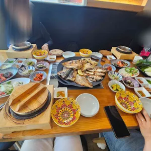 생선한상 대표 사진