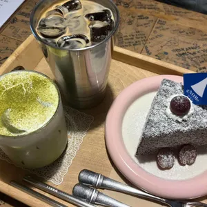 카페 놈 사진