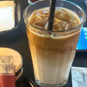 델야 대표 사진