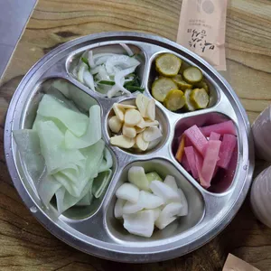 조약돌숯불닭갈비 사진