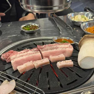 명성고깃집 대표 사진