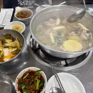 명동닭한마리 대표 사진
