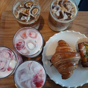 블랙업커피 대표 사진