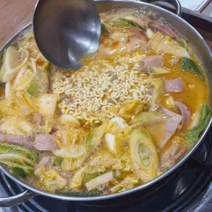 홍대부대찌개 대표 사진
