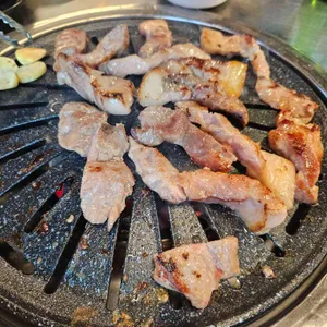 신림돼지뽈살 사진