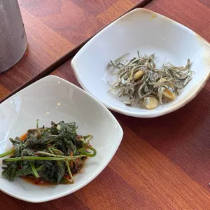 성산덕이네 사진