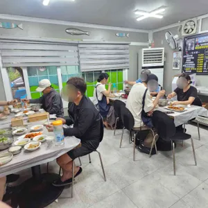화진호 이선장네 대표 사진